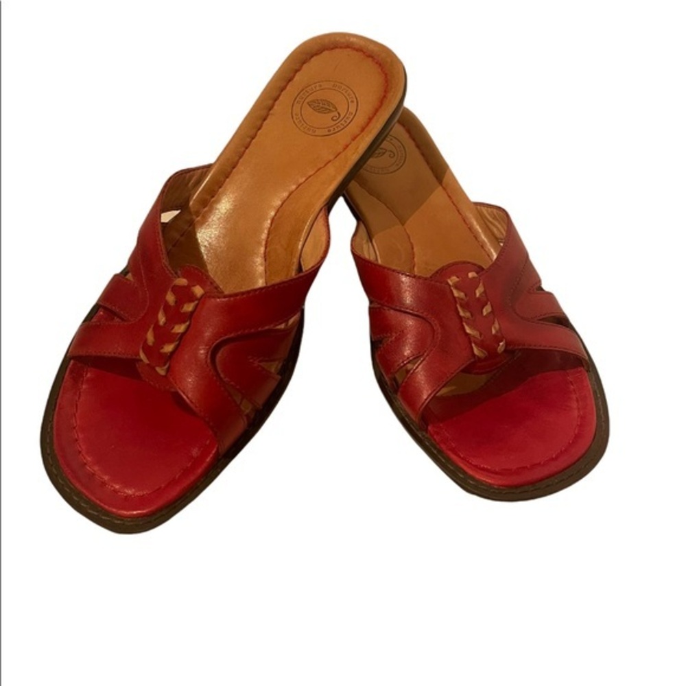 Nurture Red Leather Shoes Size 7M
